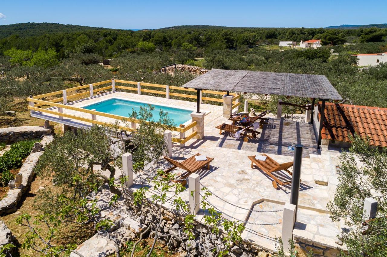 מילנה Holiday Home Maslinada מראה חיצוני תמונה