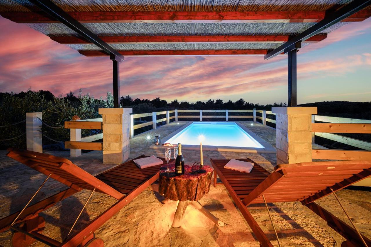 מילנה Holiday Home Maslinada מראה חיצוני תמונה